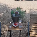 Mobile Petra Camping