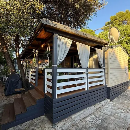Mobile Petra 4* Biograd Na Moru